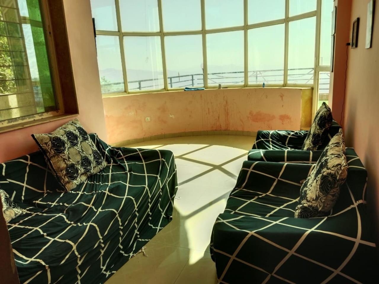 Mahābaleshwar Dev Anand Villa מראה חיצוני תמונה